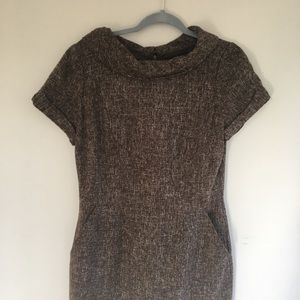 EUC Brown Wool Banana Republic Shift Dress